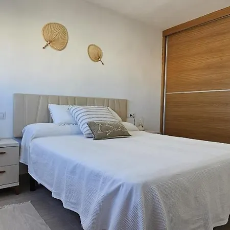 Almeriasuite Centre Apartman *