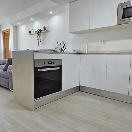 Almeriasuite Centre Apartman *